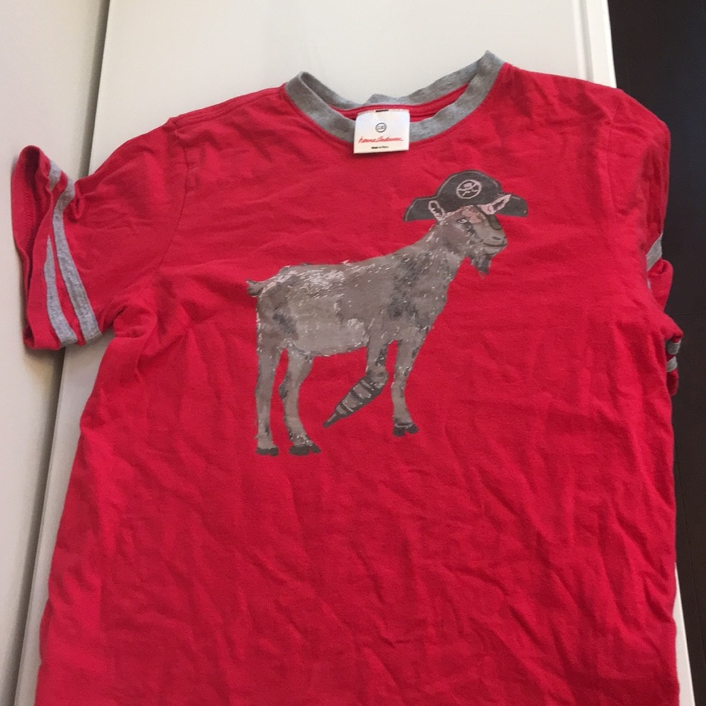 Hanna Andersson pirate goat tee 130 8